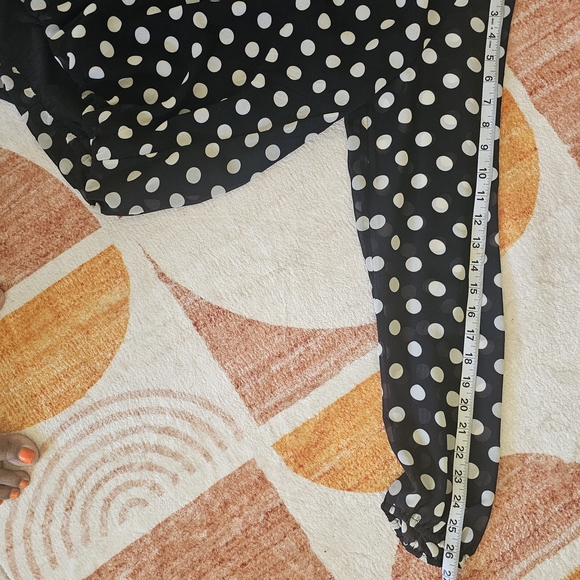 Eloise Chiffon Blouse Evereve Elegant Black and White Polka Dot Blouse NWOT Sz M - Picture 14 of 16